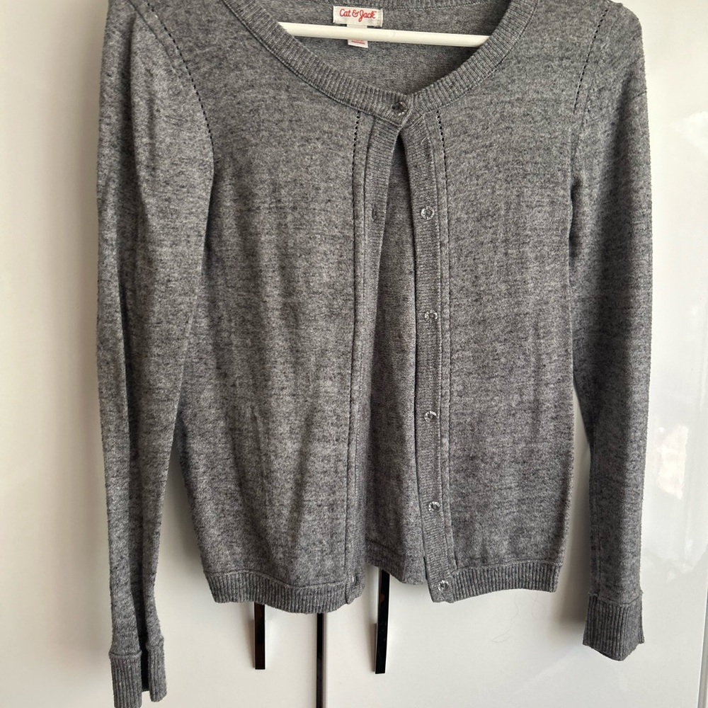 Girls grey sweater
